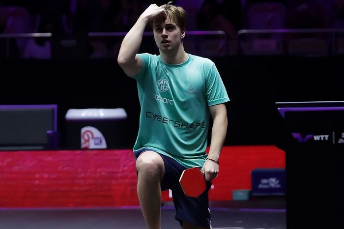 在激烈的比 在激烈的比