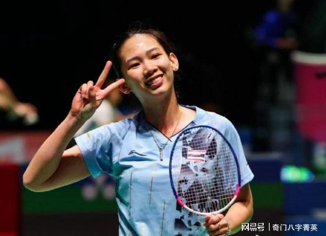 士弃库明加 士弃库明加