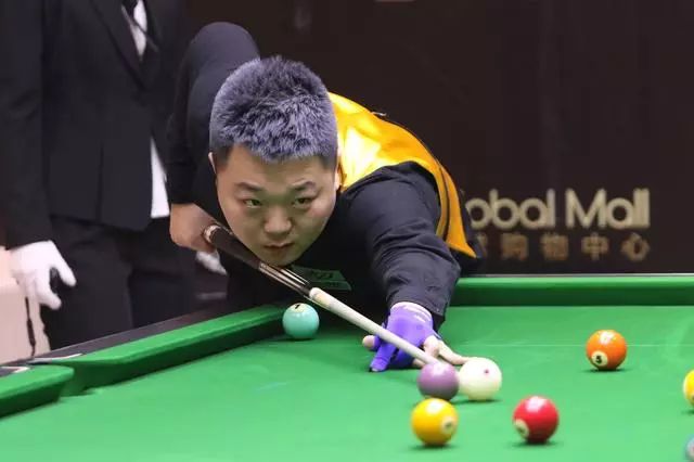 更成为球迷 更成为球迷