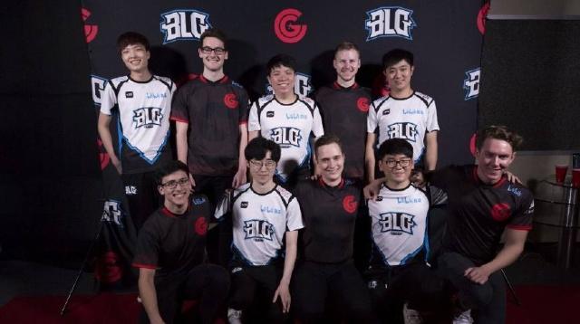 场上频频出 场上频频出